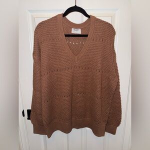 Old Navy Women's V-Neck Sweater in Warm Brown
